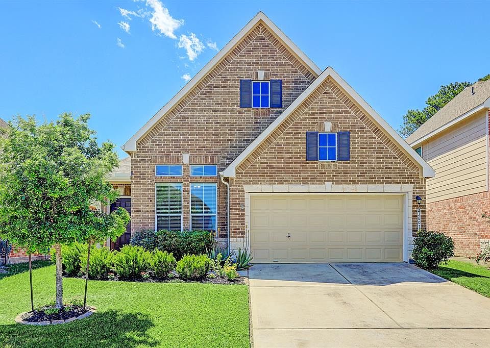 1st image of 23607 Plantation Pines Ln