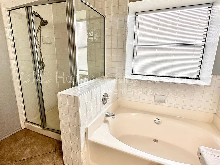 2617 Amy Ct — Photo 25