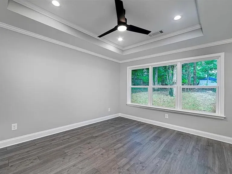 6290 Akins Way — Photo 11