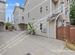 1133 N 94th St #A, Seattle, WA 98103