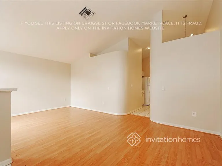 25415 Seven Rivers Cir — Photo 2