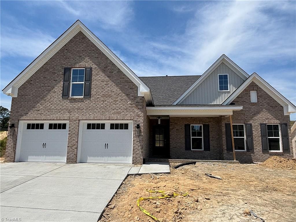 163 Green Forest Ct