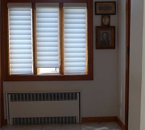 3rd image of 19 Farrel St