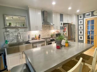 1929 Wallace St APT 4A, Philadelphia, PA 19130