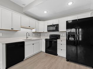 121 7th St SW #302, Cedar Rapids, IA 52404