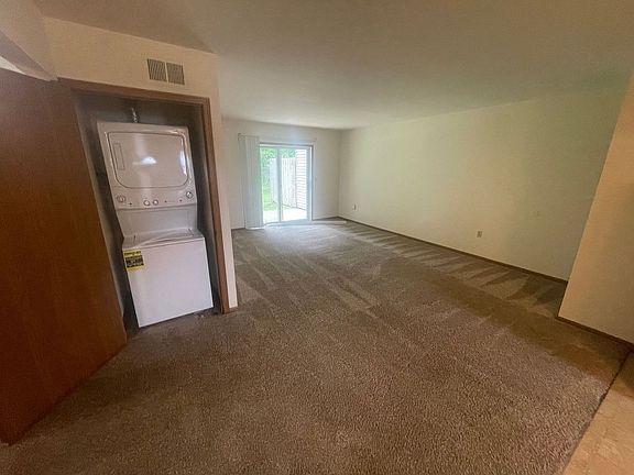 3rd image of 538-544 Partridge Ct