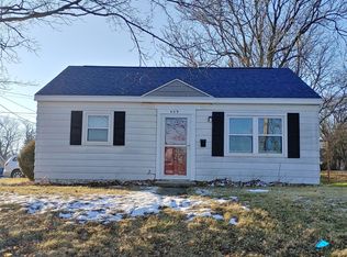 409 S Oak St, Normal, IL 61761