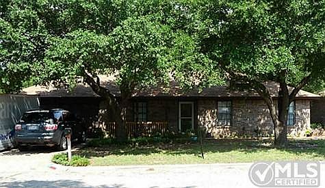 2nd image of 3803 Enamor Dr