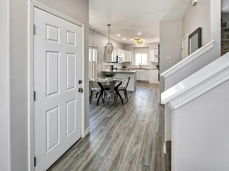 1217 S Colorado Ave — Photo 2