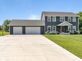 69847 203rd St, Dassel, MN 55325