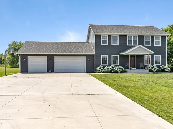 69847 203rd St, Dassel, MN 55325
