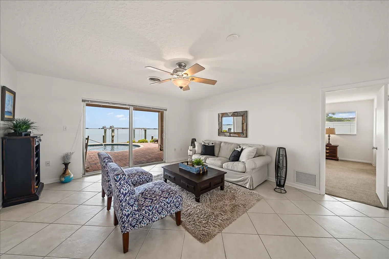4 bed, 2.0 bath, 2163 sqft, $15,138 — Photo 1