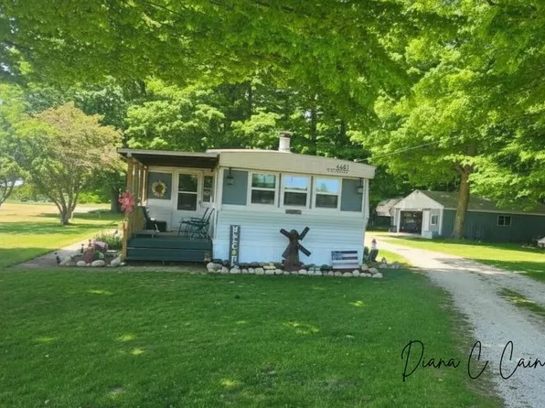 4481 S 154th Ave, Hesperia, MI 49421