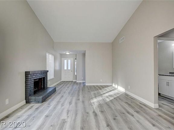 4th image of 6737 Theus Cir