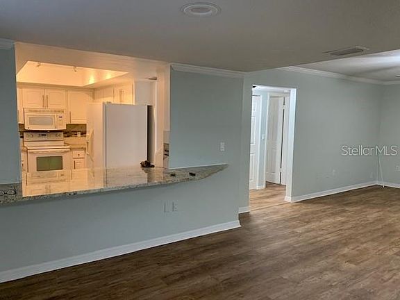 5th image of 2450 Heron Ter APT D202