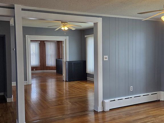 4th image of 267 Dwelly St #1
