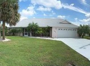 2222 Hamburg Ln, Punta Gorda, FL 33983