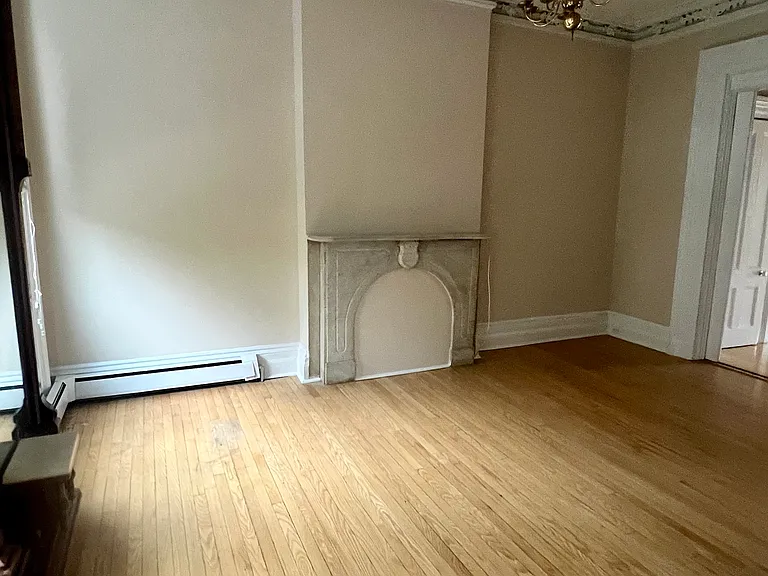 716 Washington St #2 — Photo 8