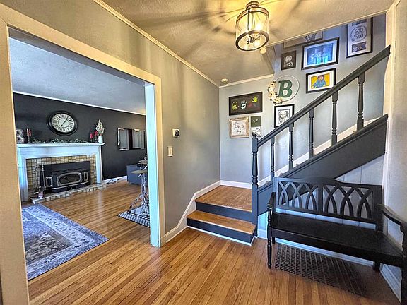 2nd image of 155 Whitworth Ave