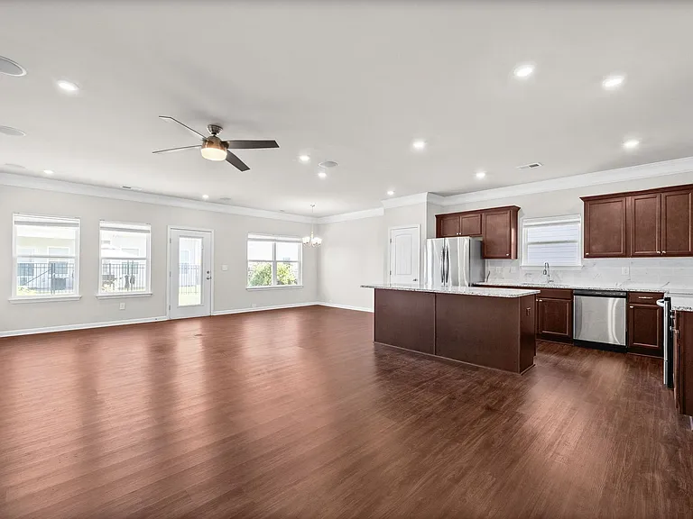 3722 Pelham Wood Dr — Photo 23