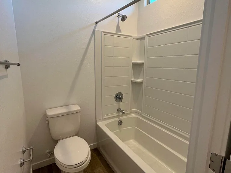 9426 W Sells Dr — Photo 26