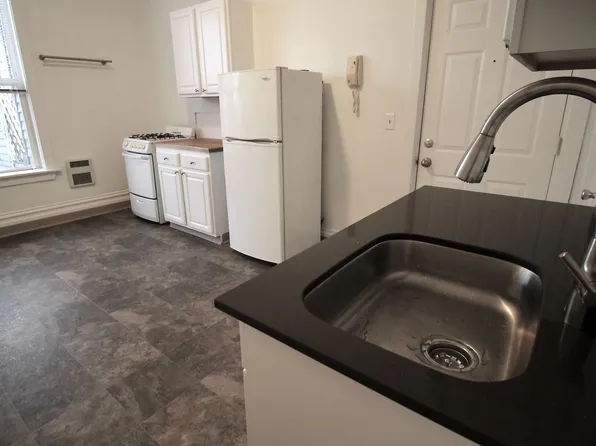 Camdon - 1 Bedroom - Central District - Vintage Charm