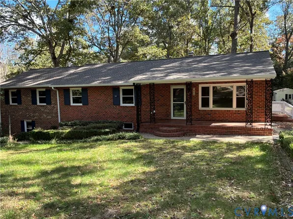 7090 Sunnyside Dr, Mechanicsville, VA 23111