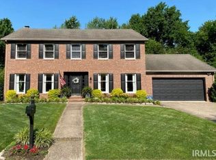 335 Lant Ln, Evansville, IN