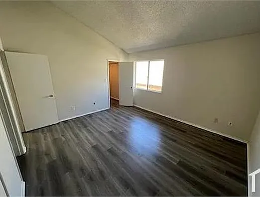 8936 Willis Ave #8 — Photo 5