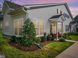 7911 Lupine Ct, Pasadena, MD 21122