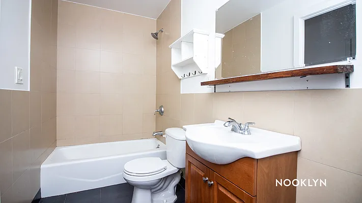 Rented by Nooklyn NYC LLC | media 30