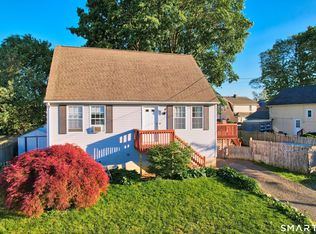 31 Elm Court, Bridgeport, CT 06606