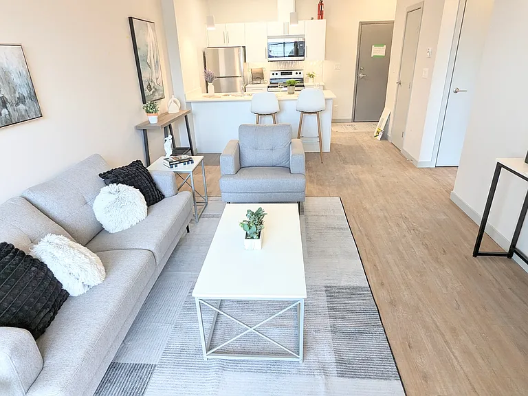 1125 Pembina Hwy #302 — Photo 5
