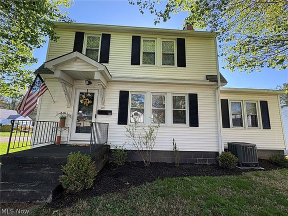 3rd image of 135 Overbaugh Ave