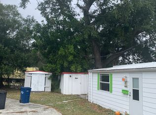 511 Sherwood, Bradenton, FL 34208