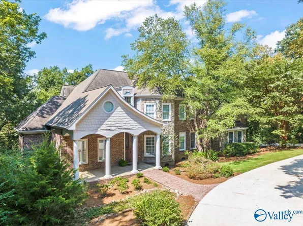 615 Eagles Ridge Pl, Huntsville, AL 35802