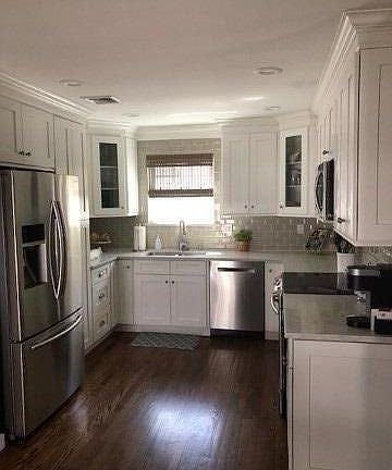 4th image of 28 Arlington St