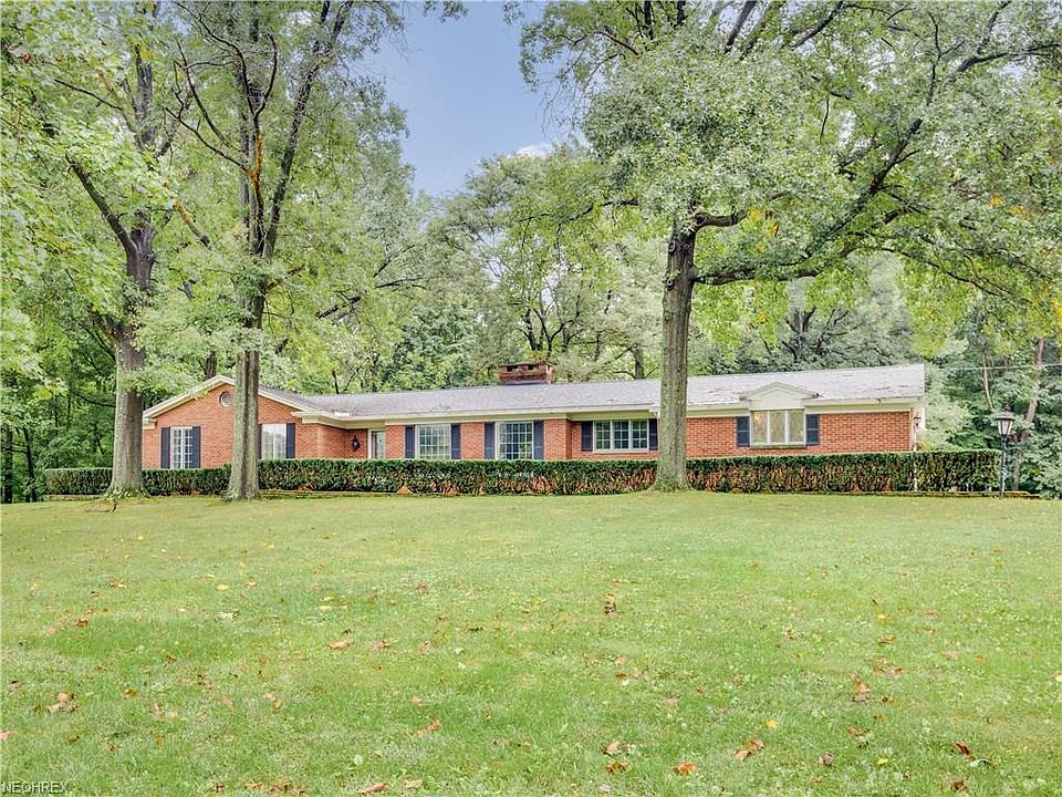 1st image of 4567 Larkspur Ln