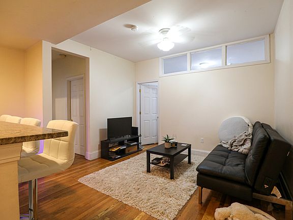 3rd image of 308 Saint Paul St #4