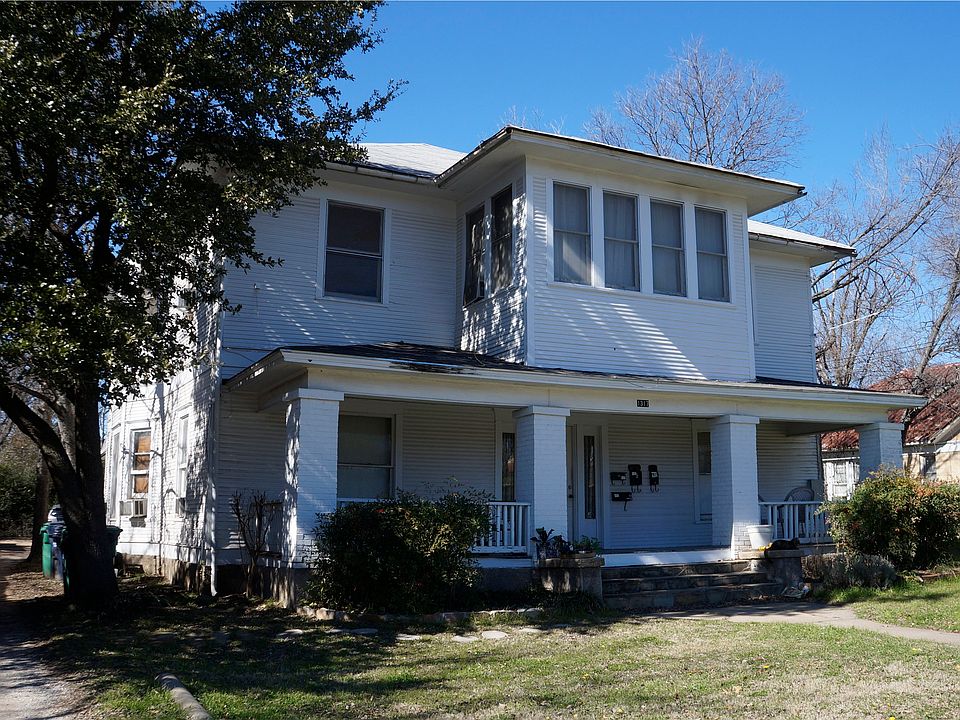 2nd image of 1317 N Austin St APT C