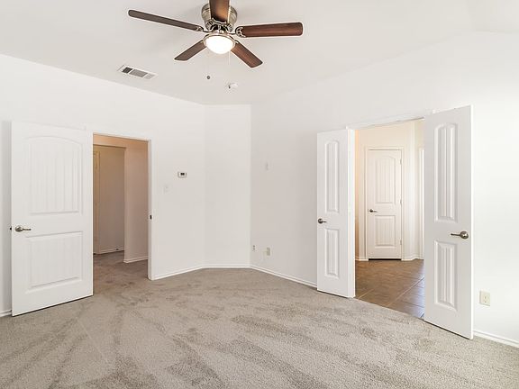 5th image of 1321 Honeywood Ln