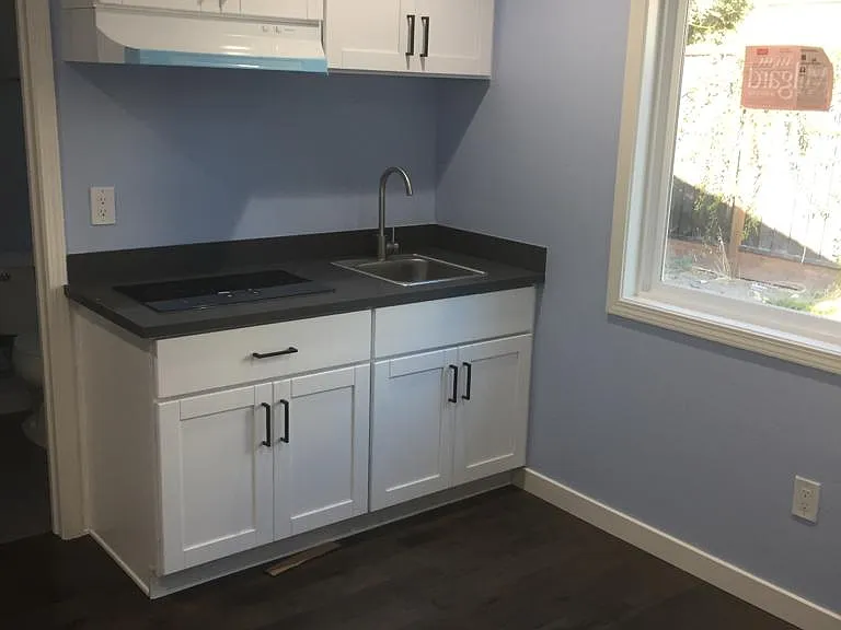 4155 Woodcrest Dr — Photo 5