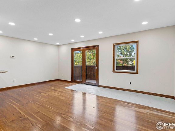 5th image of 1111 Maxwell Ave #216
