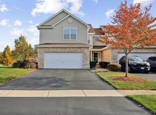 630 Schooner Dr, New Lenox, IL 60451