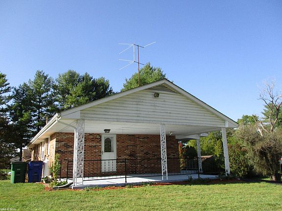 5th image of 125 Walnut Dr