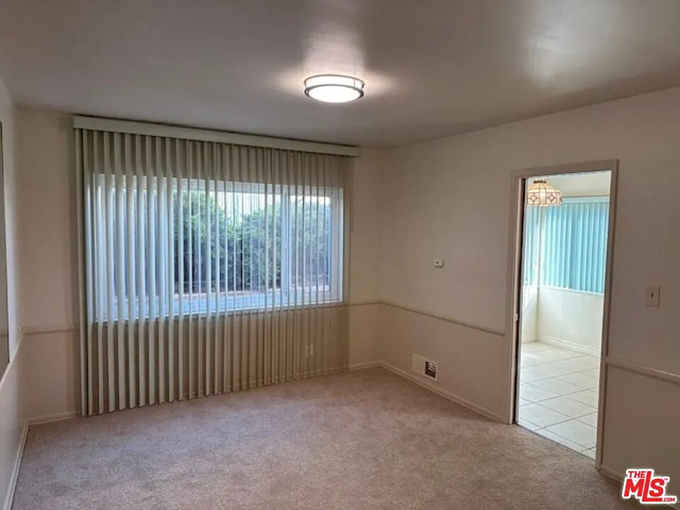 2 bed, 1.5 bath, 1272 sqft, $3,100 — Photo 4