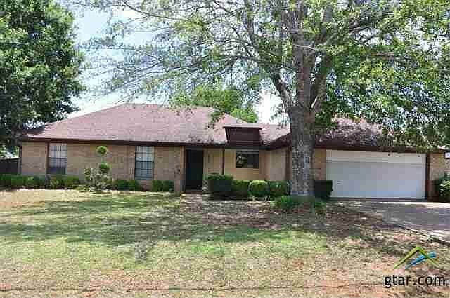 1st image of 607 Pheasant Ln