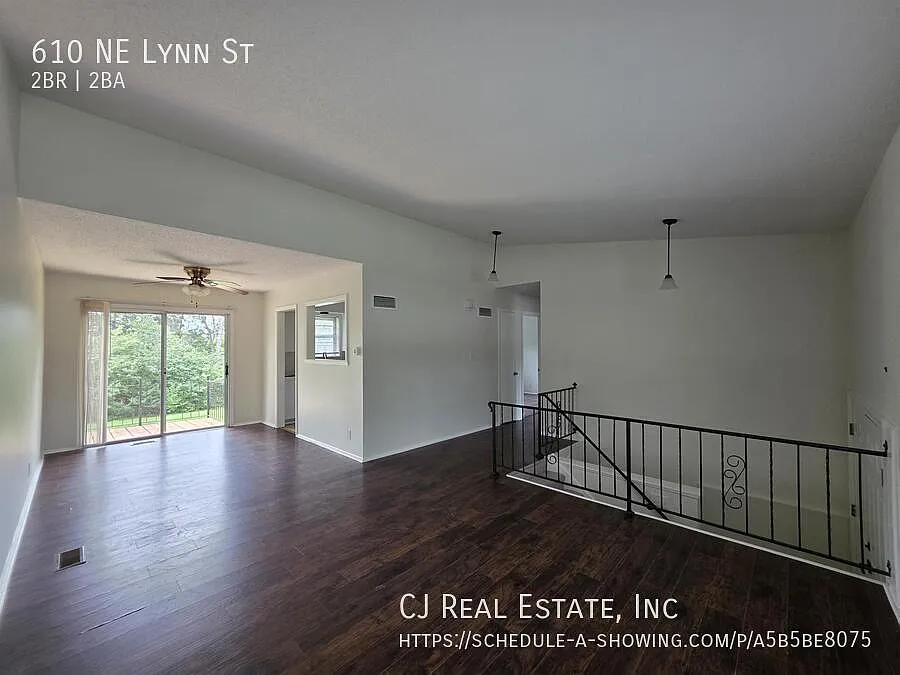 2 bed, 1.5 bath, $1,450 — Photo 3