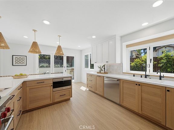 3rd image of 30056 Monteras St