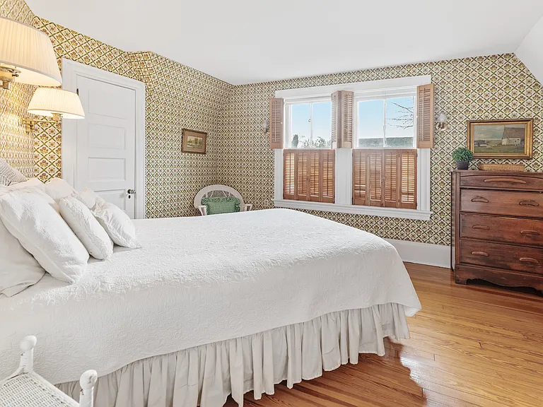 88 Halsey St — Photo 23